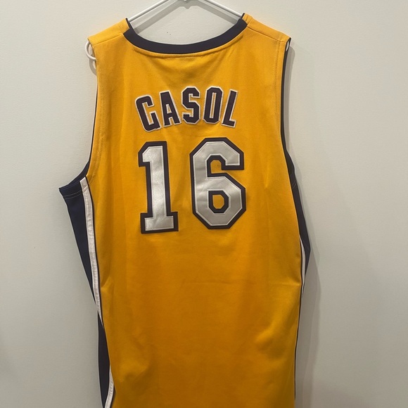 LA lakers jersey - Picture 5 of 5